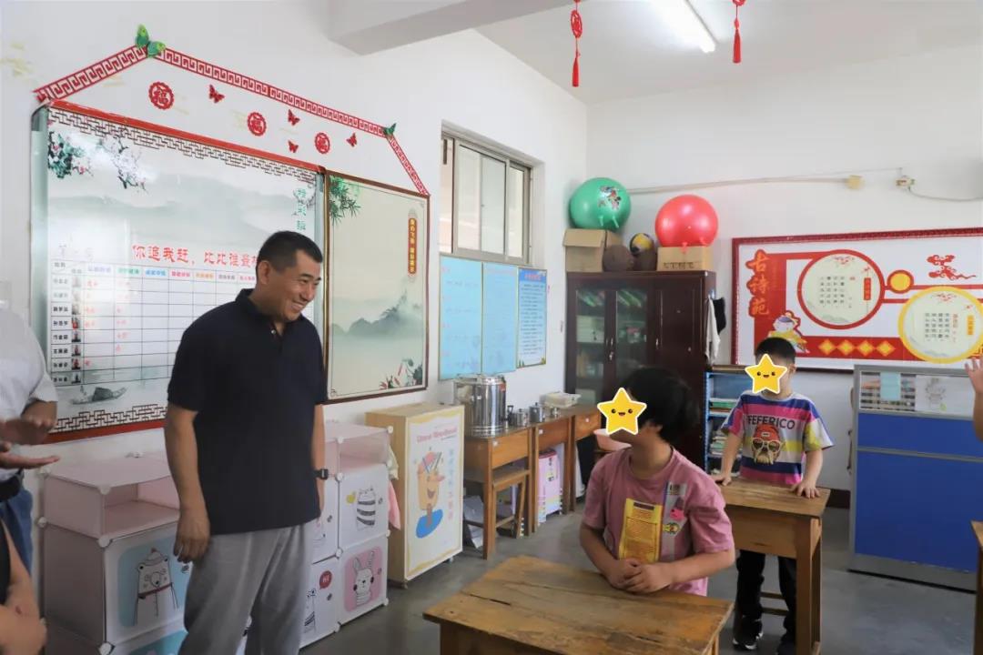 感恩有你 致敬老師—長田實(shí)業(yè)慰問特教老師