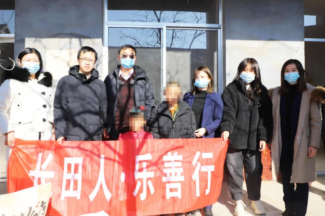 一處小屋 無限希望—團區(qū)委攜手長田實業(yè)到捐建“希望小屋”走訪慰問