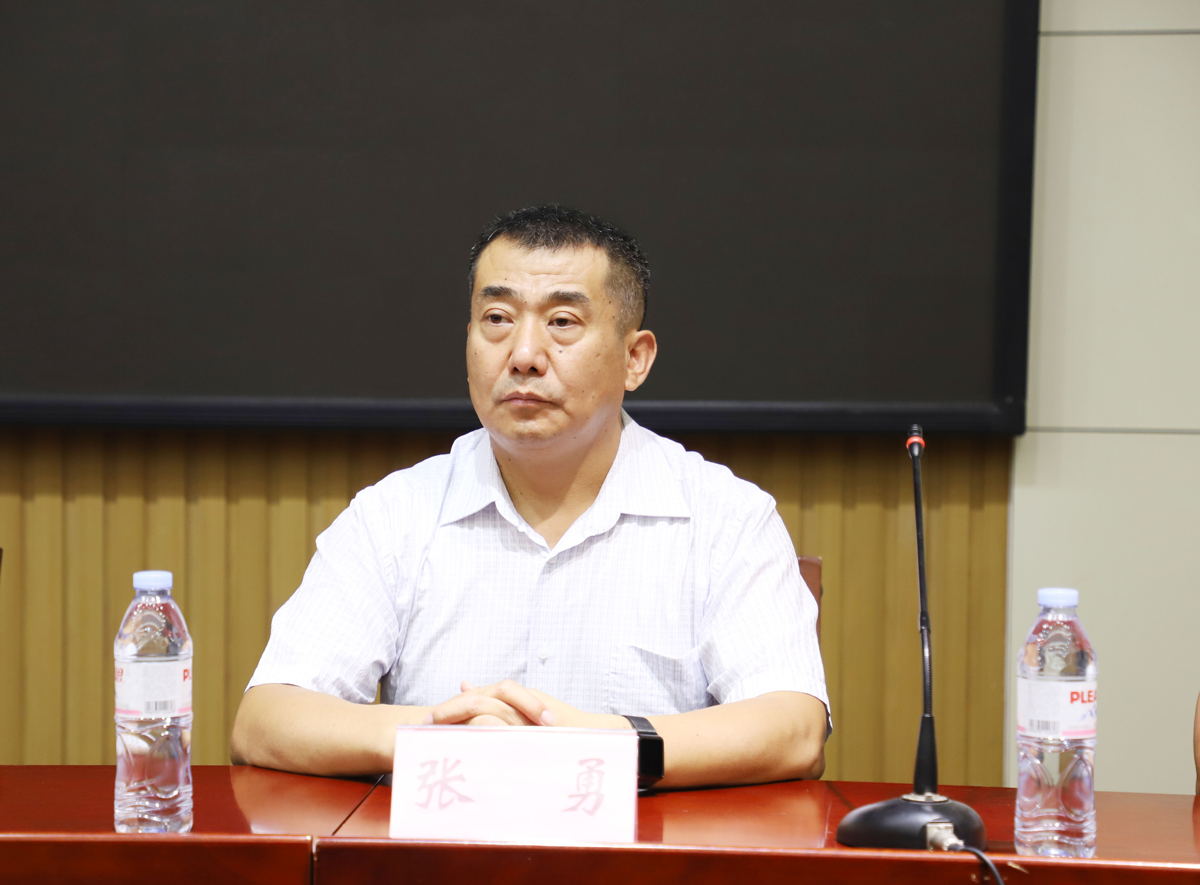 長田實業(yè)傾情捐資 助力學子圓夢 愛暖金秋