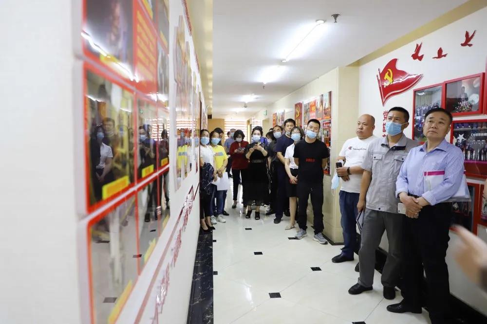 黨建聯(lián)盟聚合力 同心互聯(lián)促發(fā)展 ——濟(jì)北開發(fā)區(qū)服務(wù)類黨建聯(lián)盟企業(yè)見面會在長田實業(yè)舉行